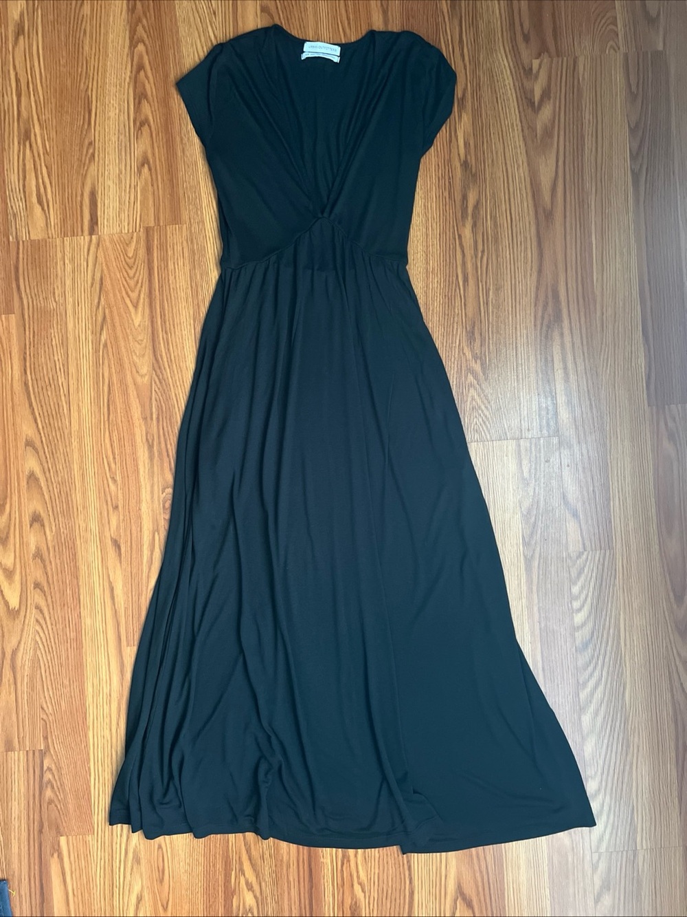 Urban Outfitters Black Cap-Sleeve Twist Maxi Dress